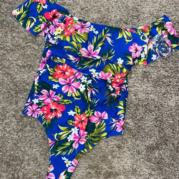 Kona Sol Sz 14W One Piece Swimsuit Floral Ruffle Top Drop Shoulder - Picture 2 of 10